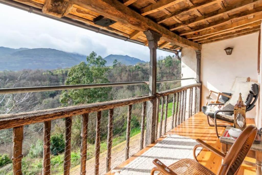 El Nido De La Golondrina Villa Llanes Exterior photo
